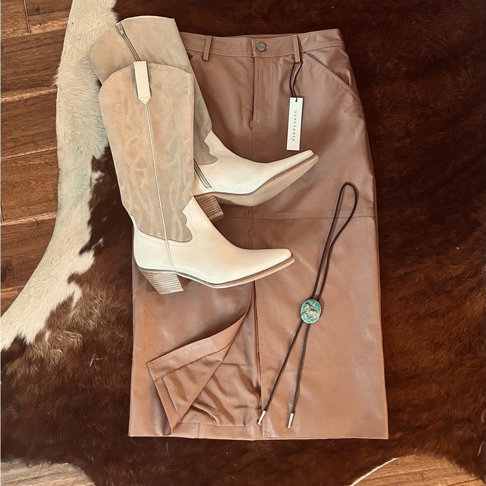 Brown Leather Skirt, Cream Western Boots, Bolo Tie